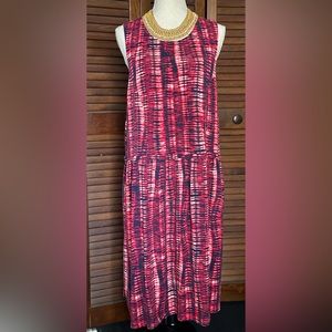 TART Size 3X. Sleeveless dress with side pockets